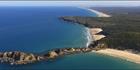 Five Rocks - Stockyard Point - Byfield National Park - Yeppoon - QLD (PBH4 00 18613)